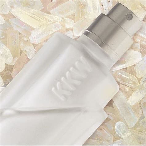 kkw crystal gardenia perfume